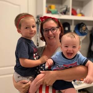 Meet your Posher, Amanda j